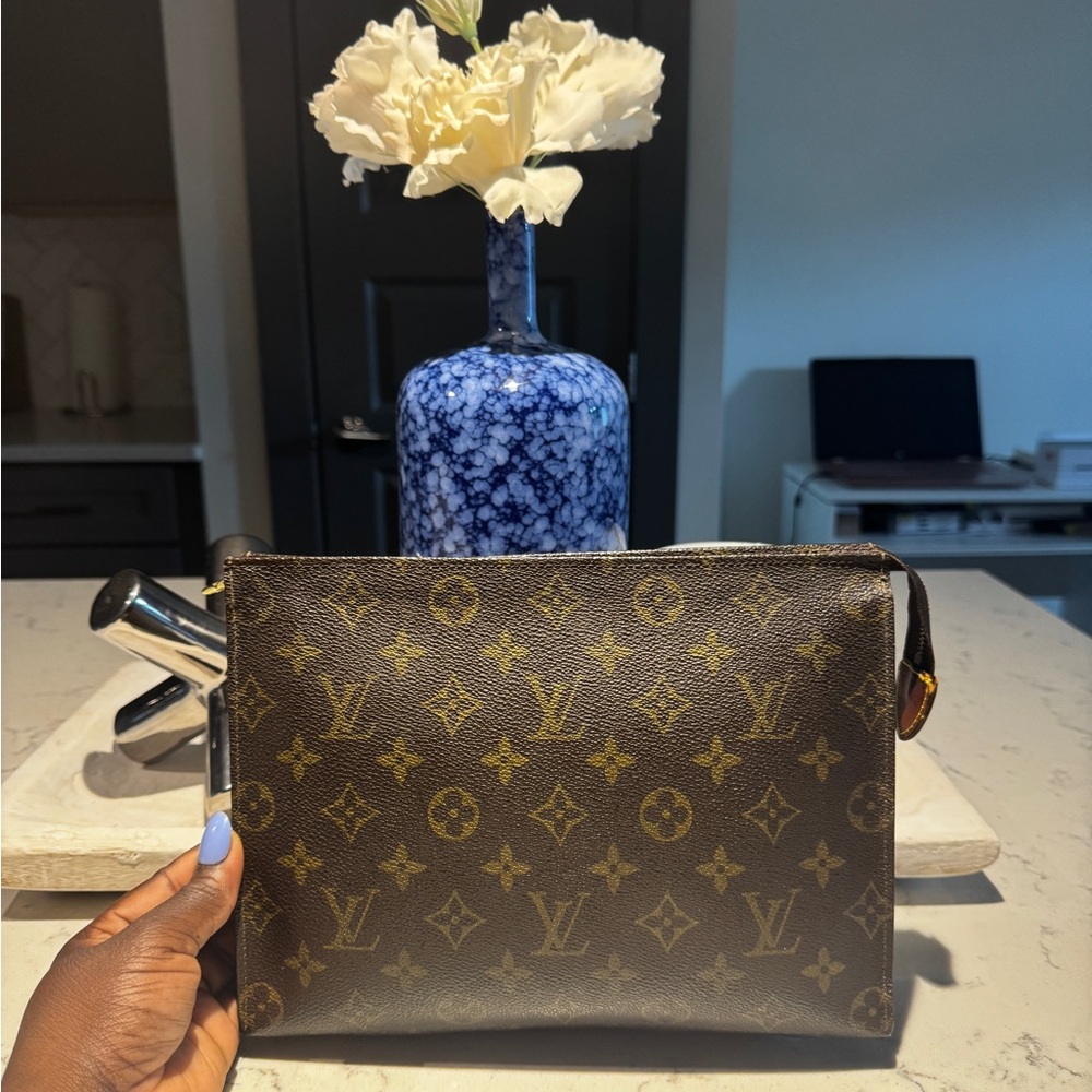 Vintage Louis Vuitton Toiletry Pouch 26